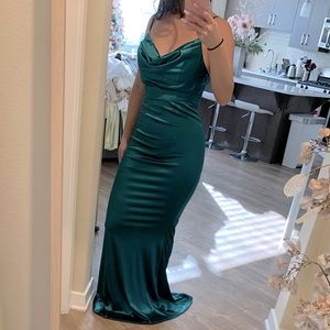 Gown in emerald
